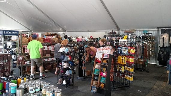 This brick-and-click retailer set up a large tent in a gas station parking lot across the street from one of the largest rodeos in the northwestern U.S.. This on-site activation should attract several hundred shoppers.