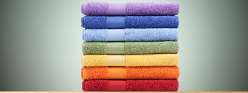 Showing variants in product images — such as bath towels — can lessen the demand for a single color or version, and thus reduce its out-of-stock risk.