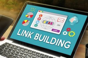 "Link building" text on a laptop screen