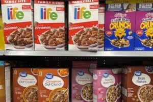 Breakfast cereal selections on a grocery shelf